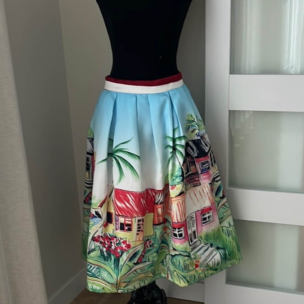 Unique Vantage Italian skirt size S/M